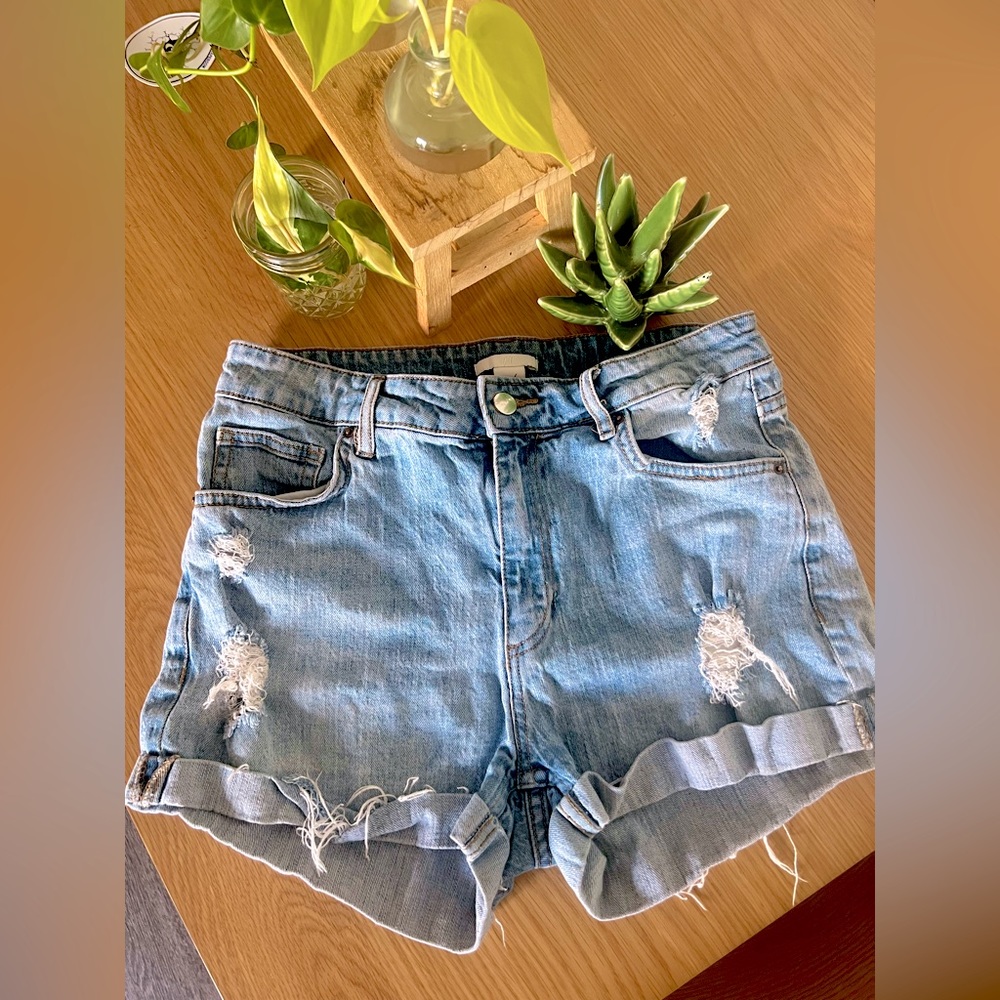 H&M jean shorts